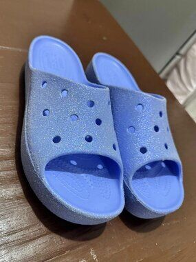 ICONIC CROCS CONFORT WOMEN'S SANDAL WITH PURPLE GLITTER SIZE 11